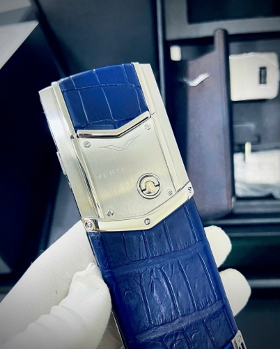 Vertu Signature S Steel Blue Aligator